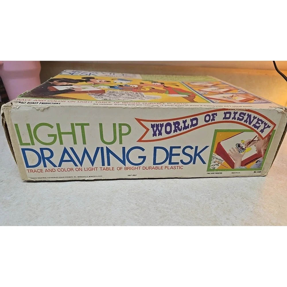 Vtg World of Disney by Lakeside Light Up Trace & Color Drawing‎ Desk Board #5340